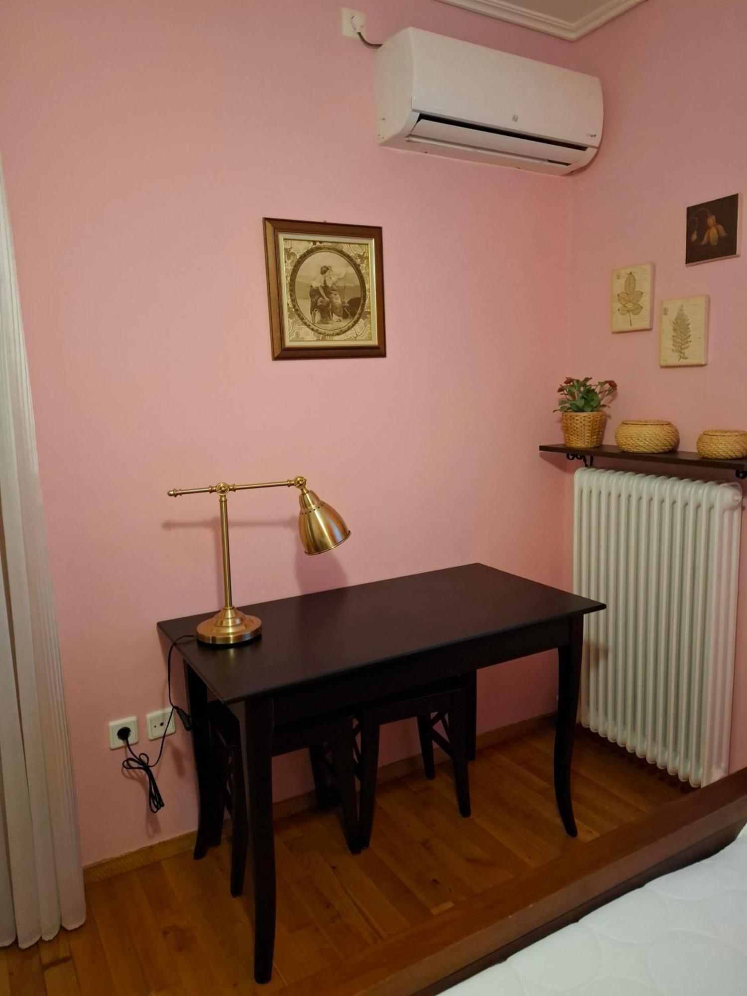 Athens Cozy Gem 2Br Apt - 200Mbps - 10 Min To Acropolis By Subway Esterno foto