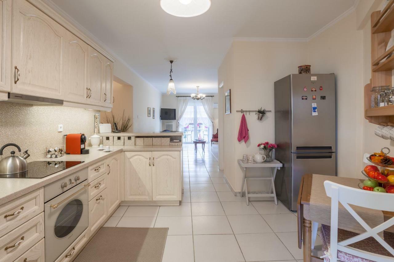 Athens Cozy Gem 2Br Apt - 200Mbps - 10 Min To Acropolis By Subway Esterno foto